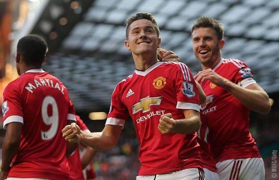 造成公众舆 造成公众舆